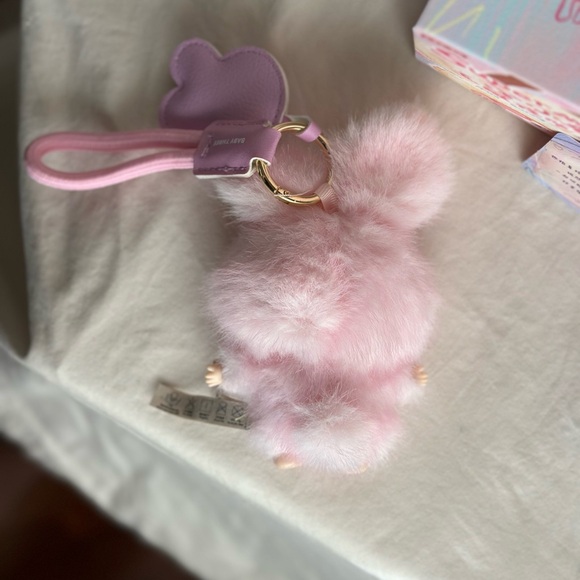 Baby Three Super Mini Bunny - Letter R - Picture 3 of 4